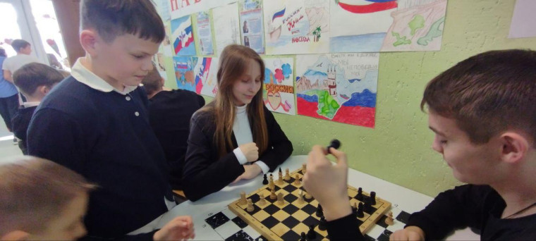 В школе прошел шахматный турнир.